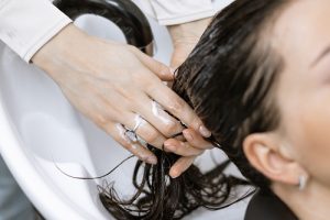 składniki kosmetyków do włosów